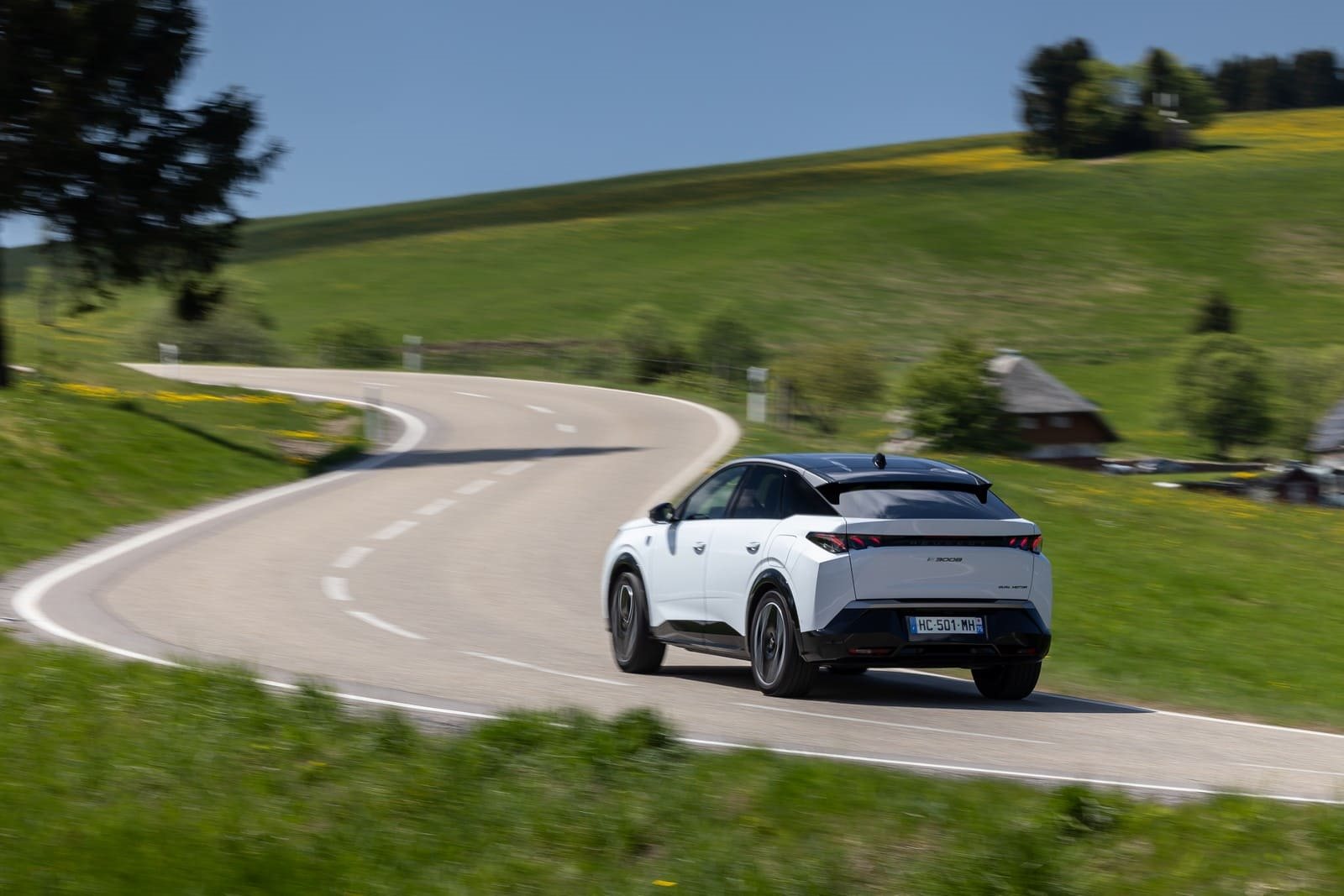 2025 - PEUGEOT E-3008 DUAL MOTOR OKENITE WHITE, foto 33
