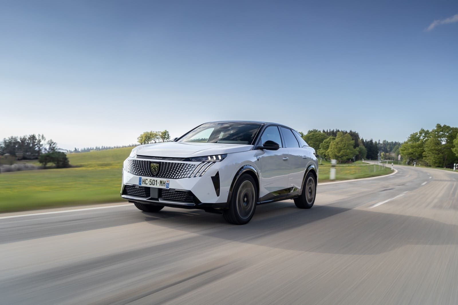 2025 - PEUGEOT E-3008 DUAL MOTOR OKENITE WHITE, foto 47