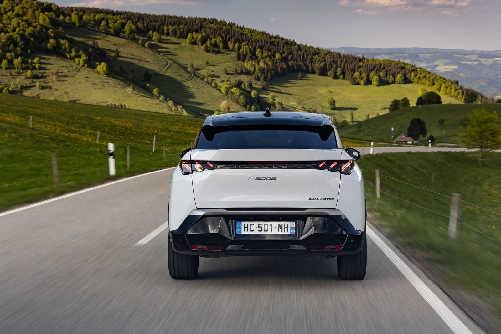 2025 - PEUGEOT E-3008 DUAL MOTOR OKENITE WHITE, foto 63