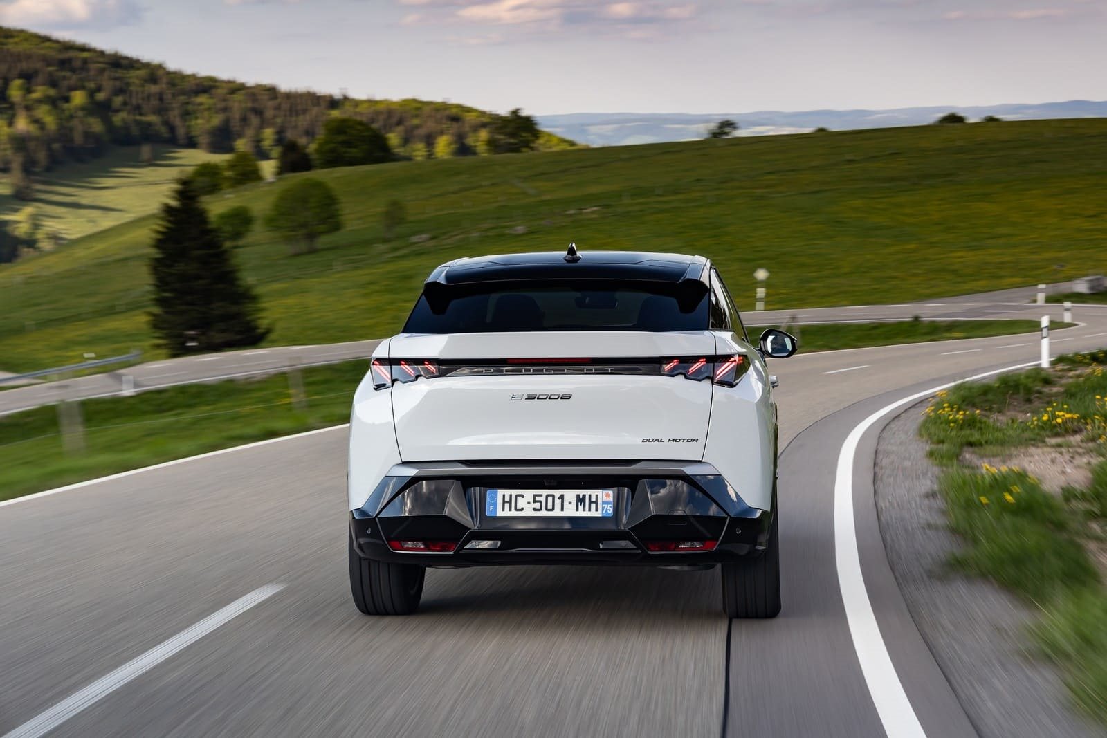2025 - PEUGEOT E-3008 DUAL MOTOR OKENITE WHITE, foto 64