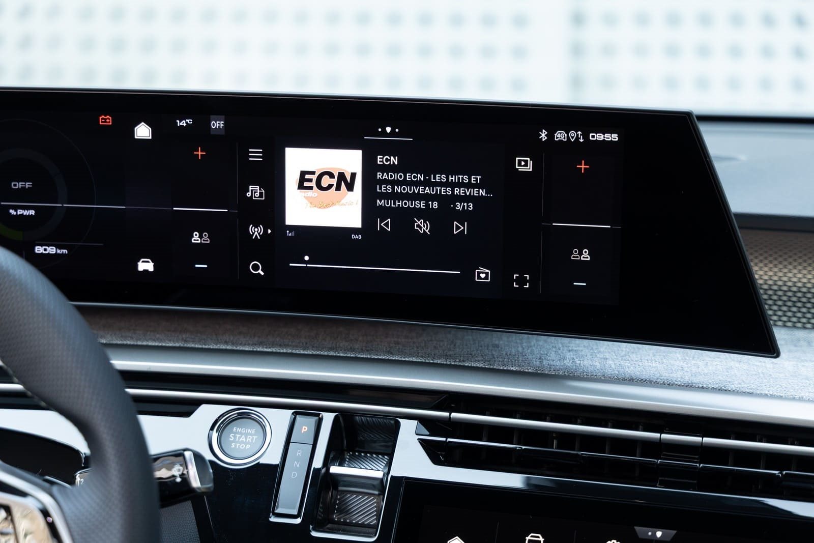 2025 - PEUGEOT E-3008 DUAL MOTOR OKENITE WHITE, foto 99