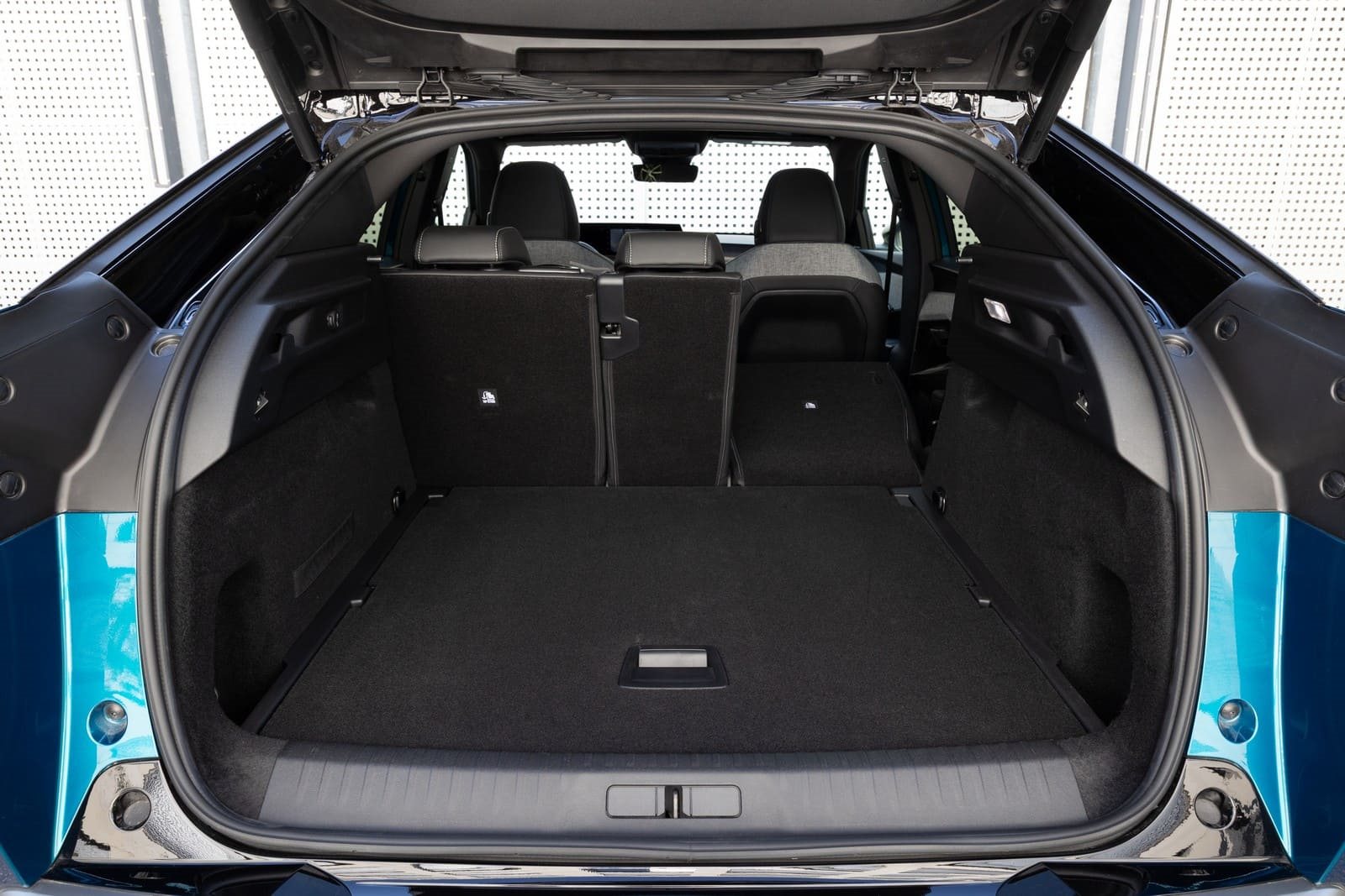 2025 - PEUGEOT E-3008 DUAL MOTOR OBSESSION BLUE, foto 49