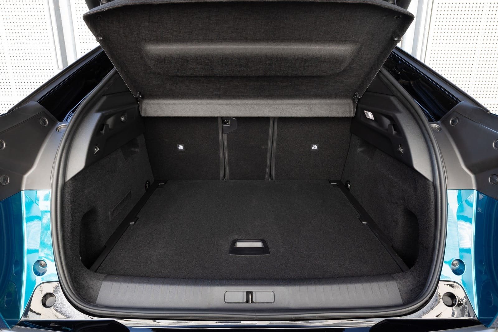 2025 - PEUGEOT E-3008 DUAL MOTOR OBSESSION BLUE, foto 52