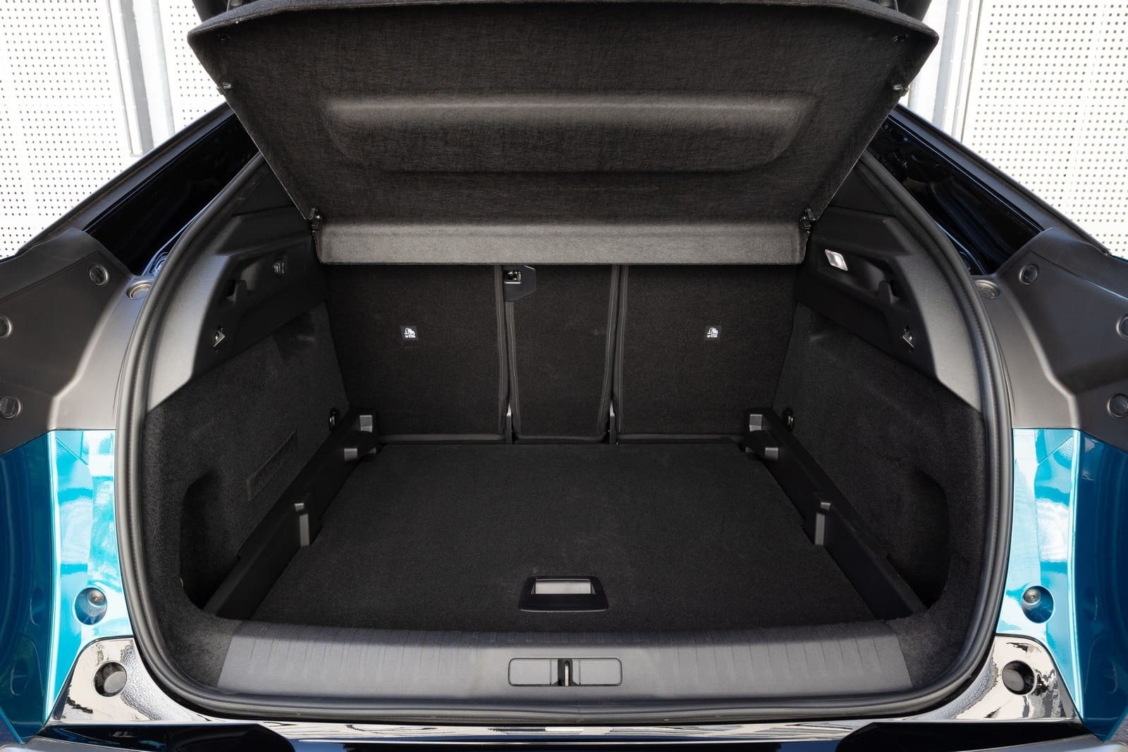 2025 - PEUGEOT E-3008 DUAL MOTOR OBSESSION BLUE, foto 53