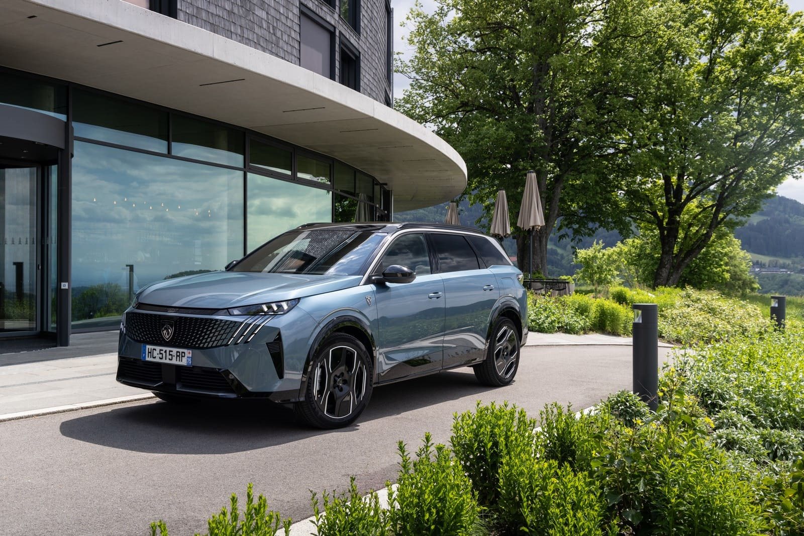 2025 - PEUGEOT E-5008 DUAL MOTOR INGARO BLUE, foto 1