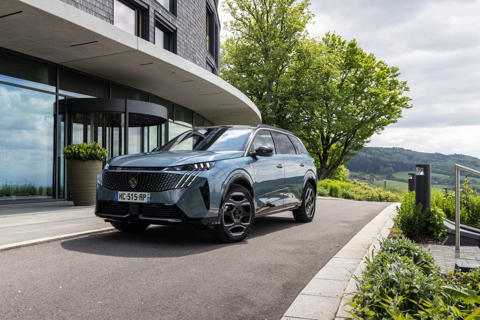 2025 - PEUGEOT E-5008 DUAL MOTOR INGARO BLUE, foto 4