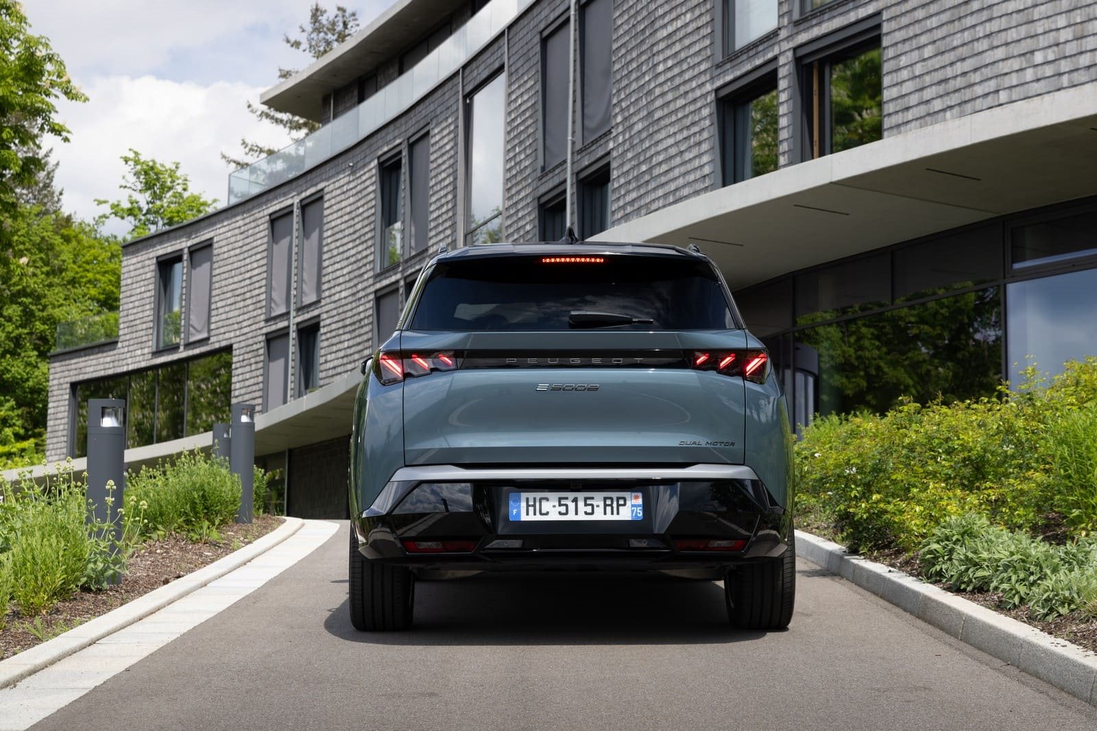 2025 - PEUGEOT E-5008 DUAL MOTOR INGARO BLUE, foto 6