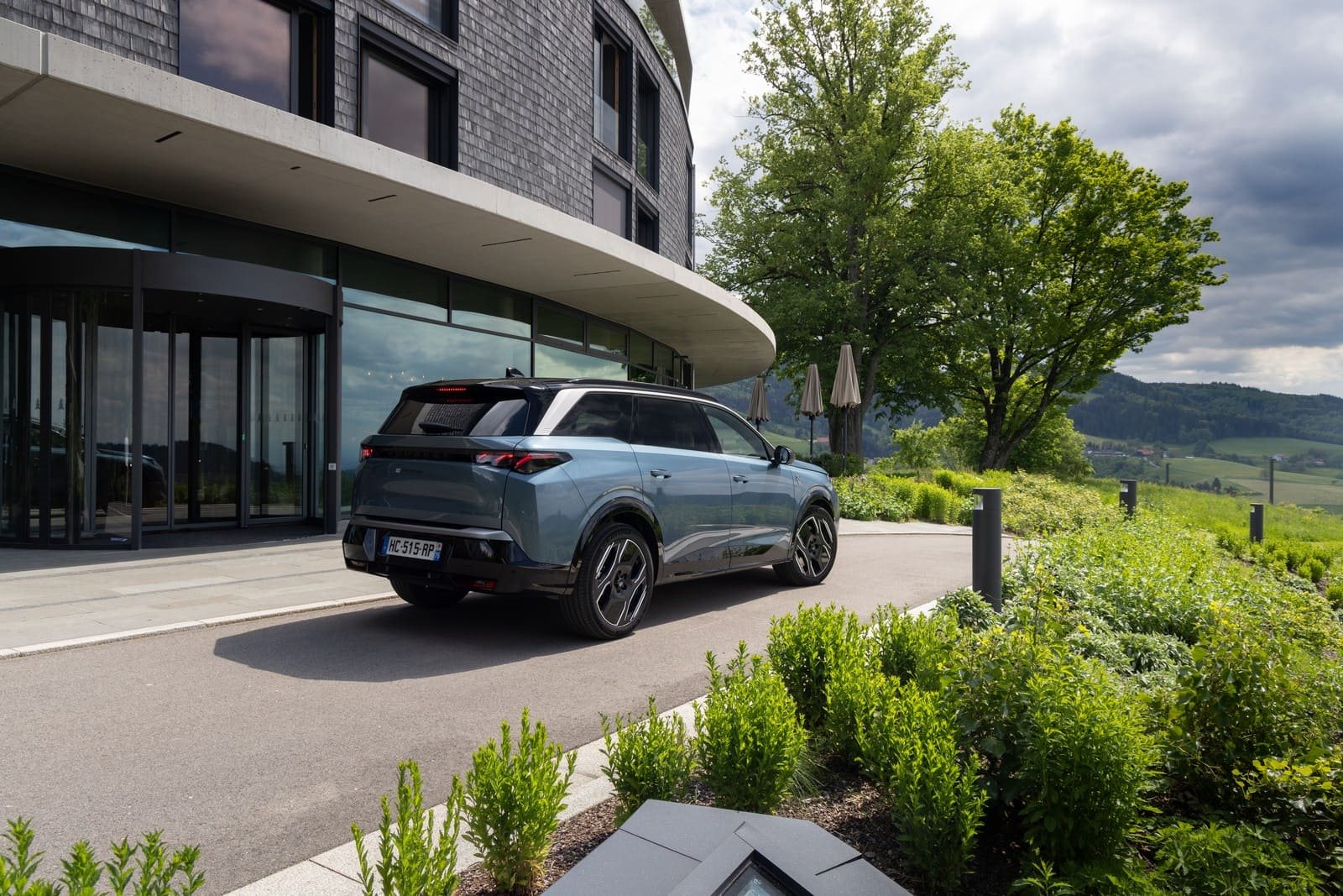 2025 - PEUGEOT E-5008 DUAL MOTOR INGARO BLUE, foto 9
