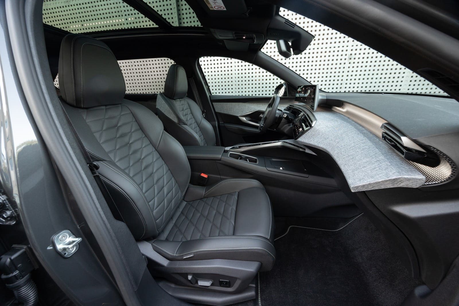 2025 - PEUGEOT E-5008 DUAL MOTOR INGARO BLUE, foto 106