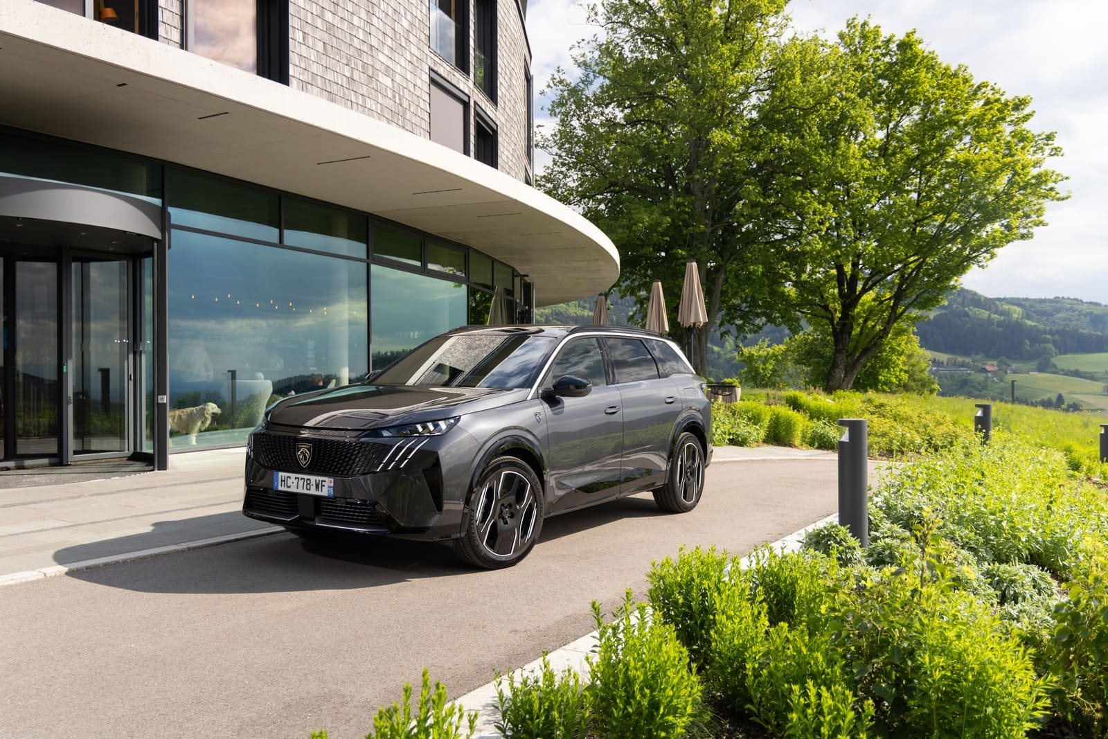 2025 - PEUGEOT E-5008 DUAL MOTOR TITANE GREY, foto 7