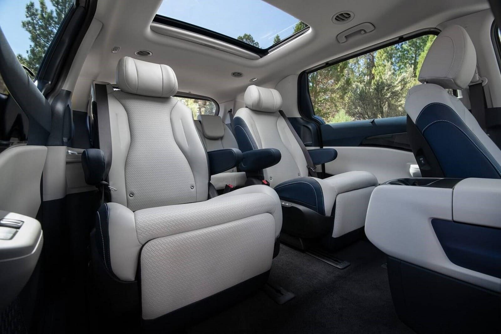 KIA CARNIVAL US VERSION, foto 46
