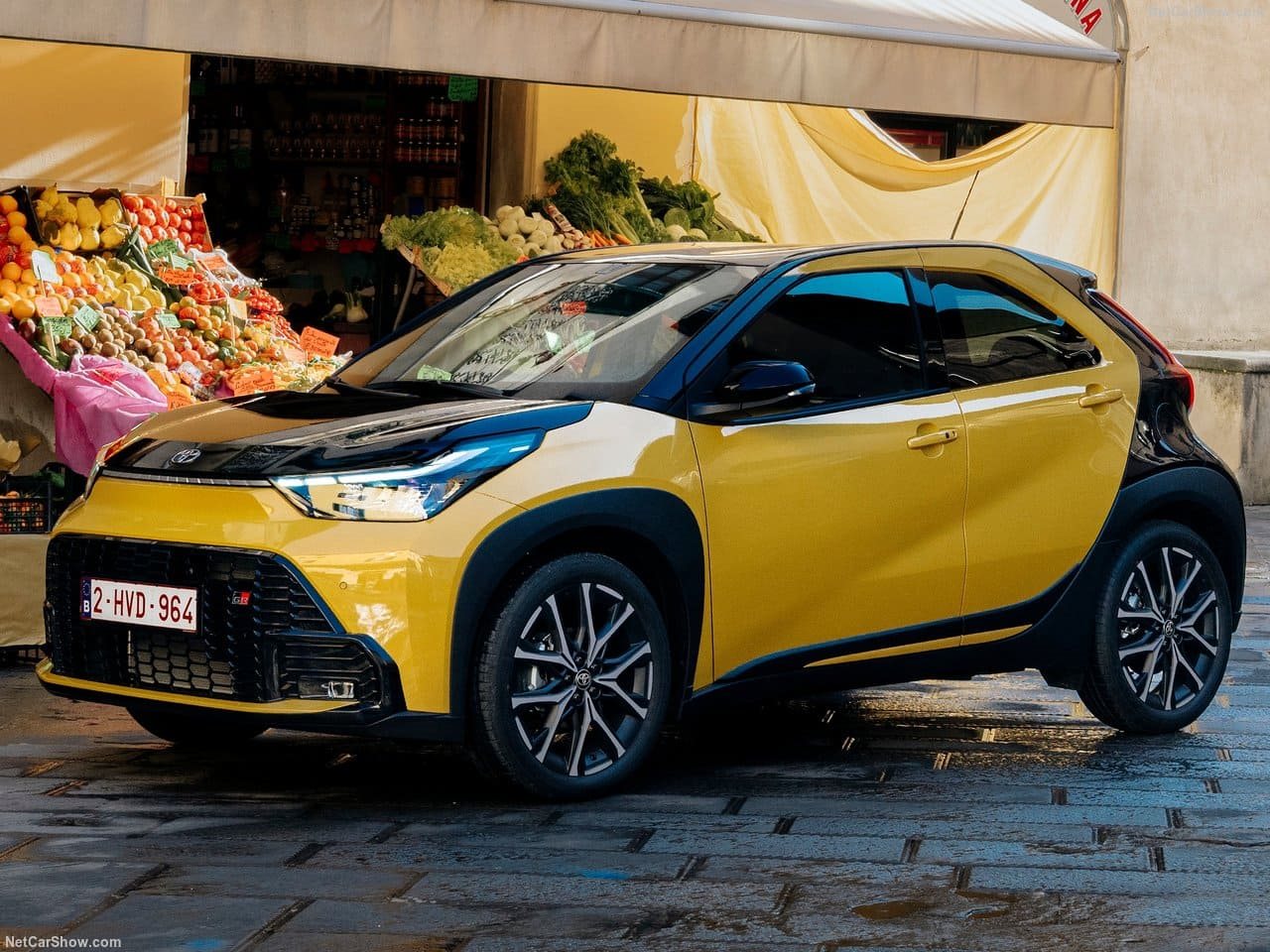 TOYOTA AYGO X HYBRID, foto 3