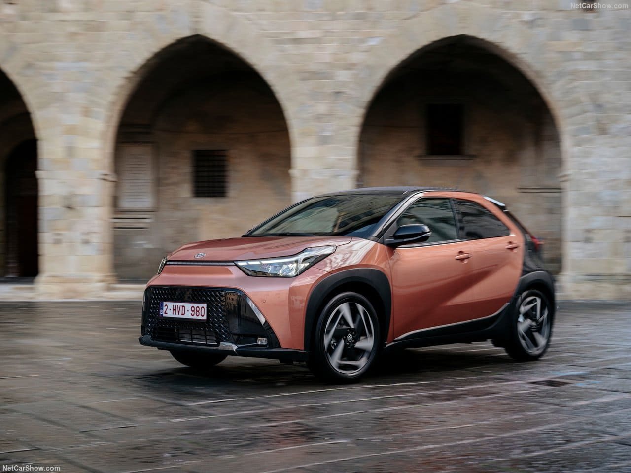 TOYOTA AYGO X HYBRID, foto 15