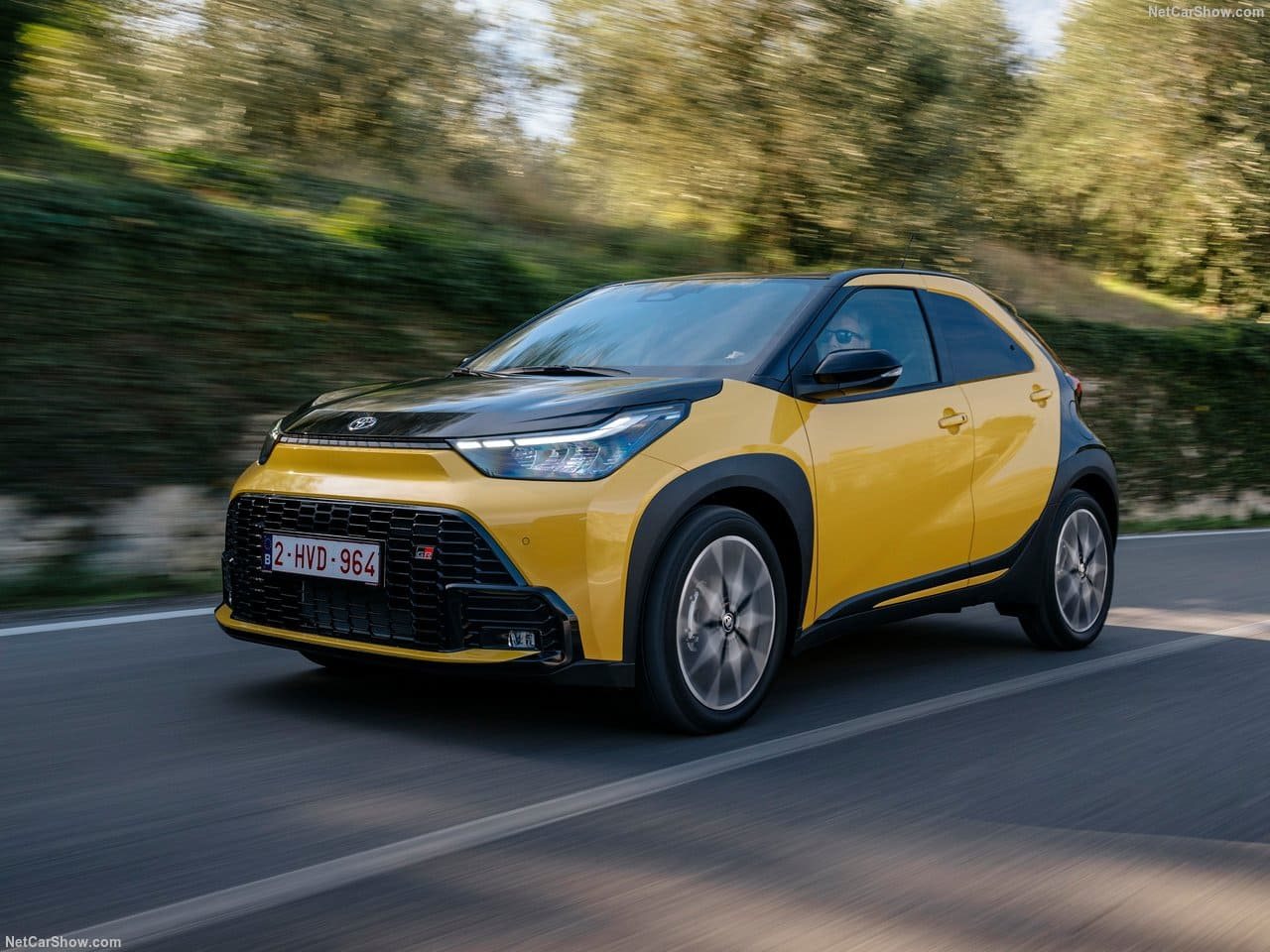 TOYOTA AYGO X HYBRID, foto 30