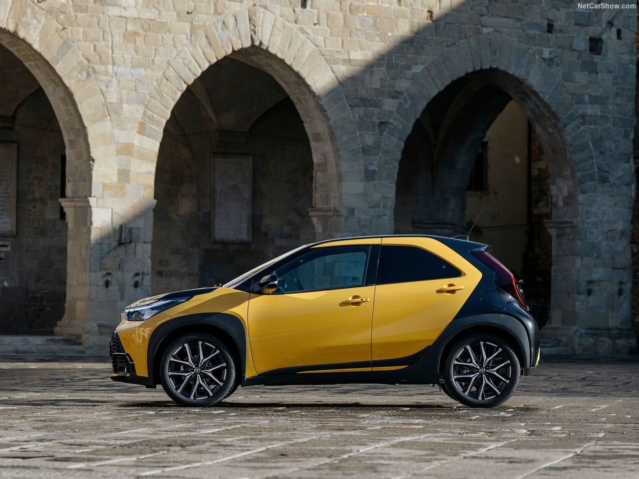 TOYOTA AYGO X HYBRID, foto 34
