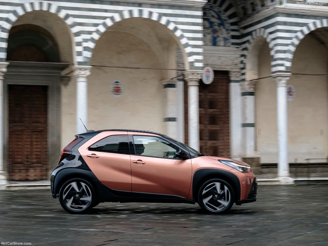 TOYOTA AYGO X HYBRID, foto 37