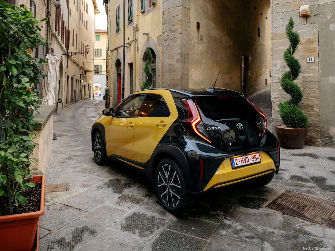 TOYOTA AYGO X HYBRID, foto 45