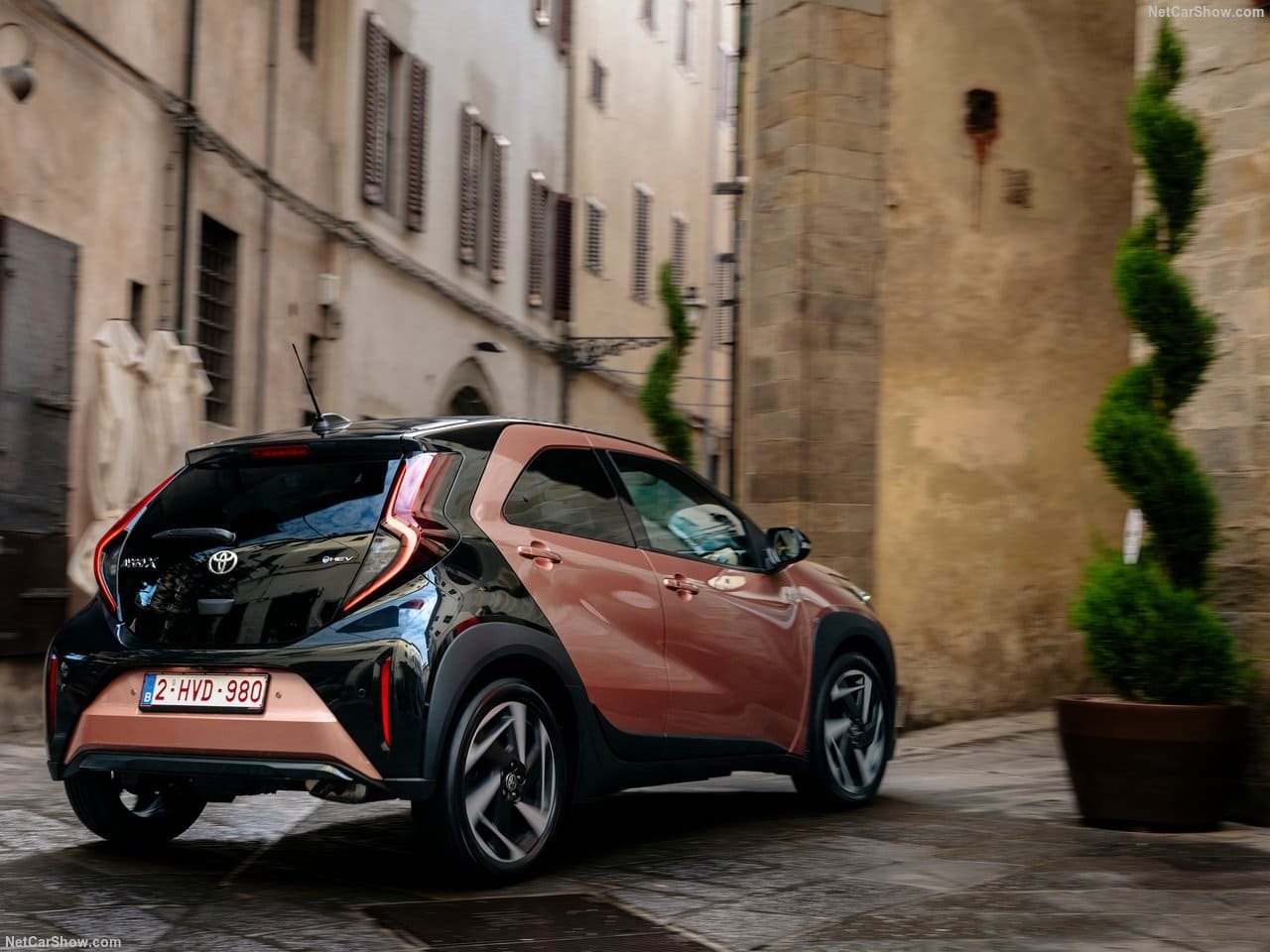 TOYOTA AYGO X HYBRID, foto 48