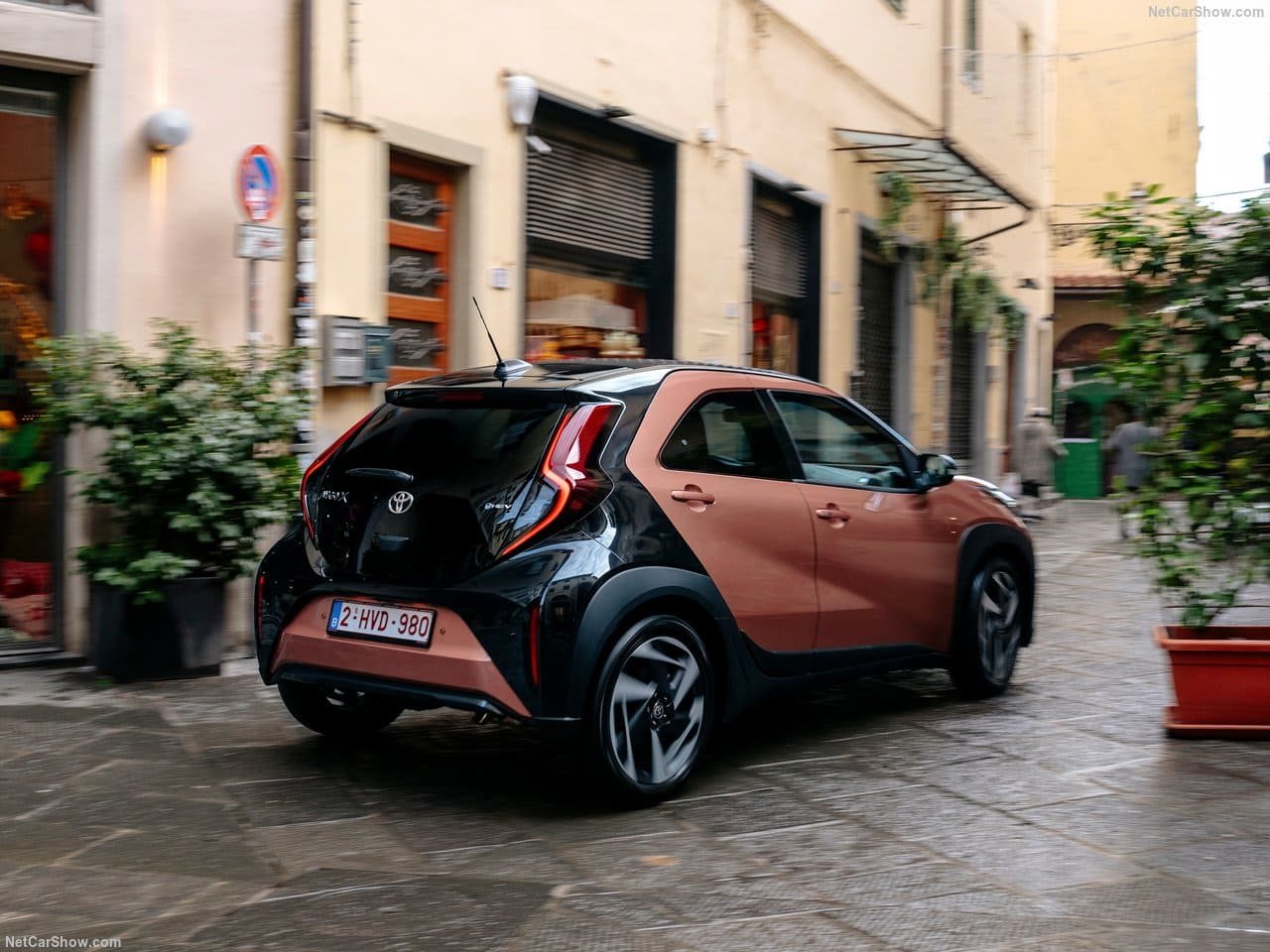 TOYOTA AYGO X HYBRID, foto 49