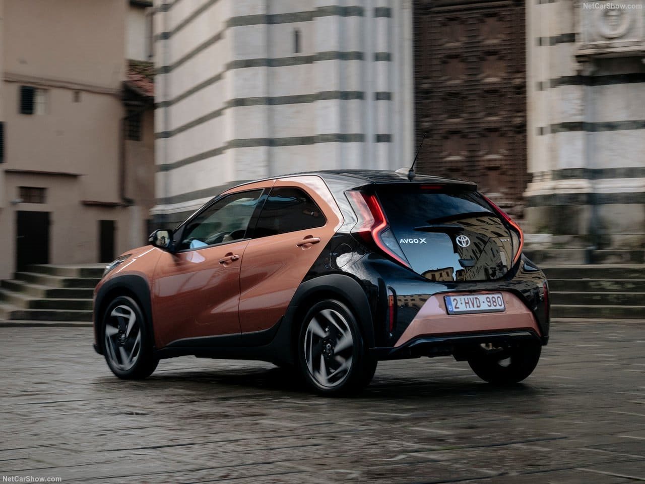 TOYOTA AYGO X HYBRID, foto 51