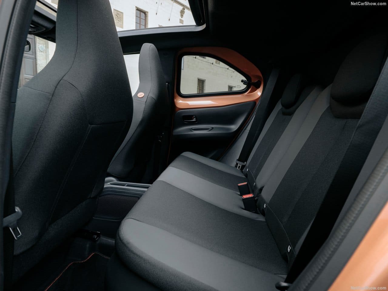 TOYOTA AYGO X HYBRID, foto 99