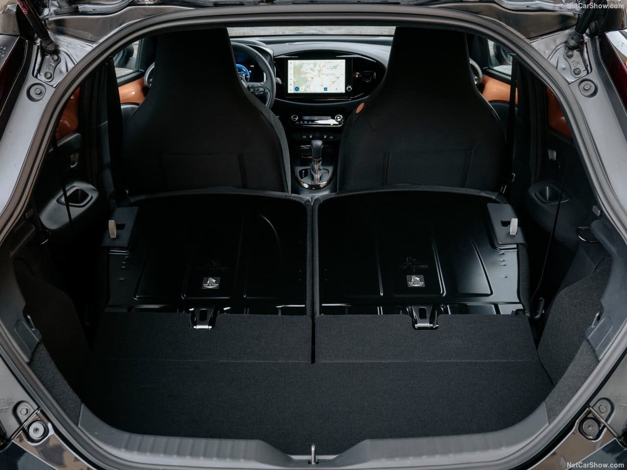 TOYOTA AYGO X HYBRID, foto 107
