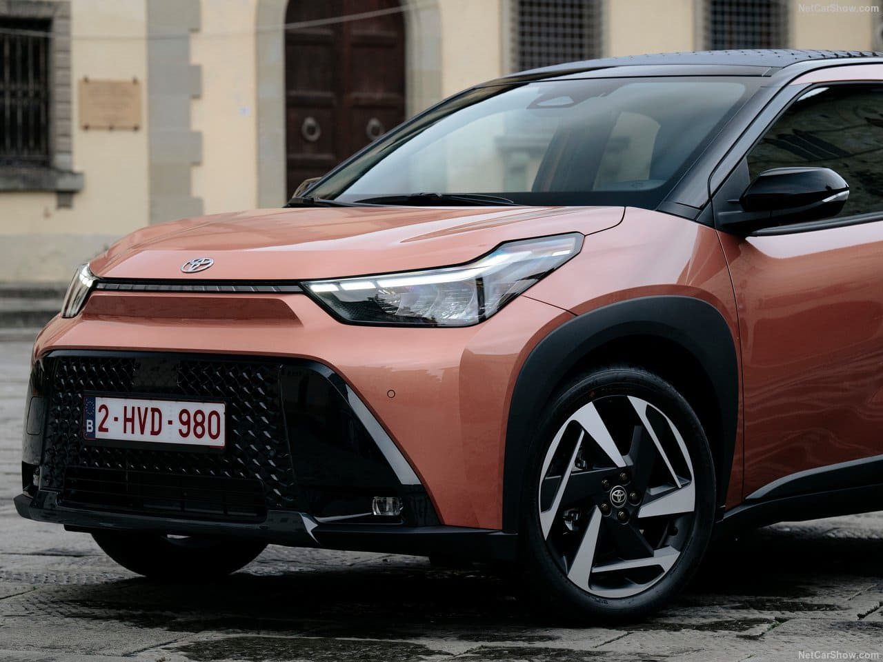 TOYOTA AYGO X HYBRID, foto 108