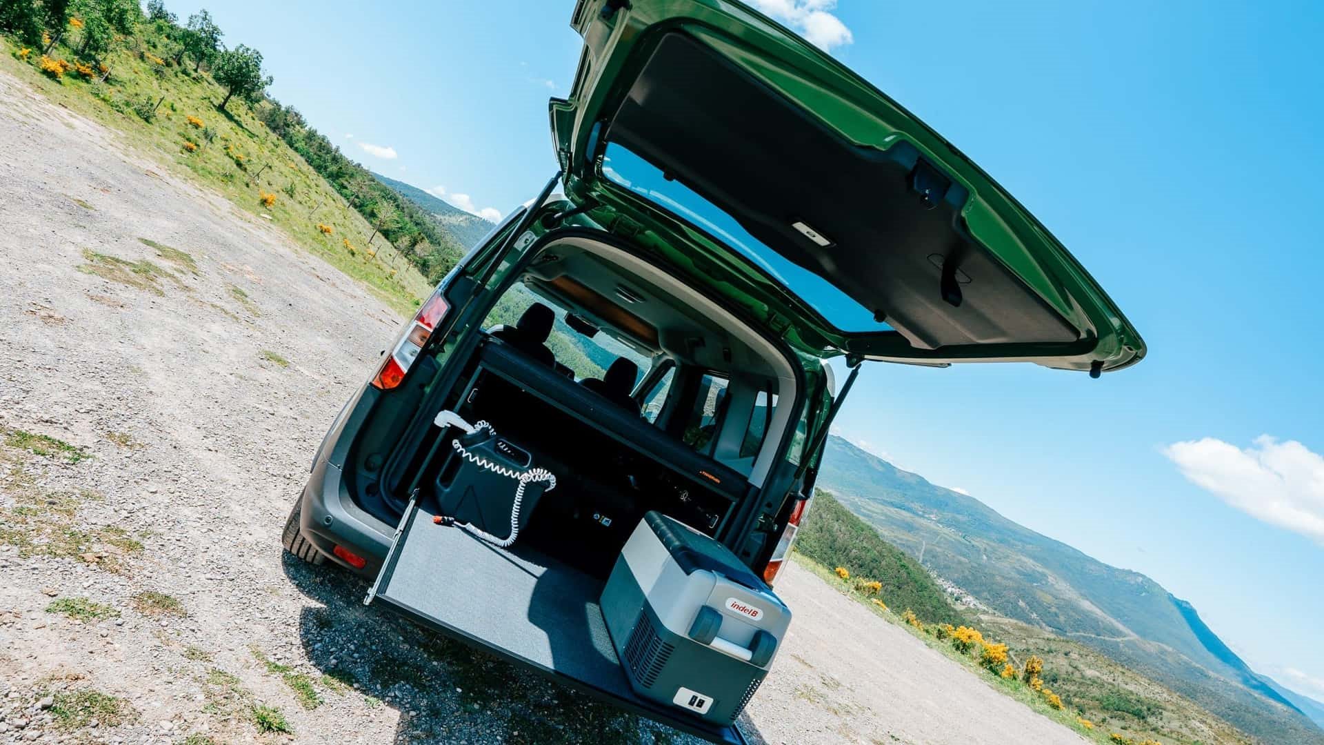 FORD TOURNEO COURIER BY TINKERVAN, foto 17