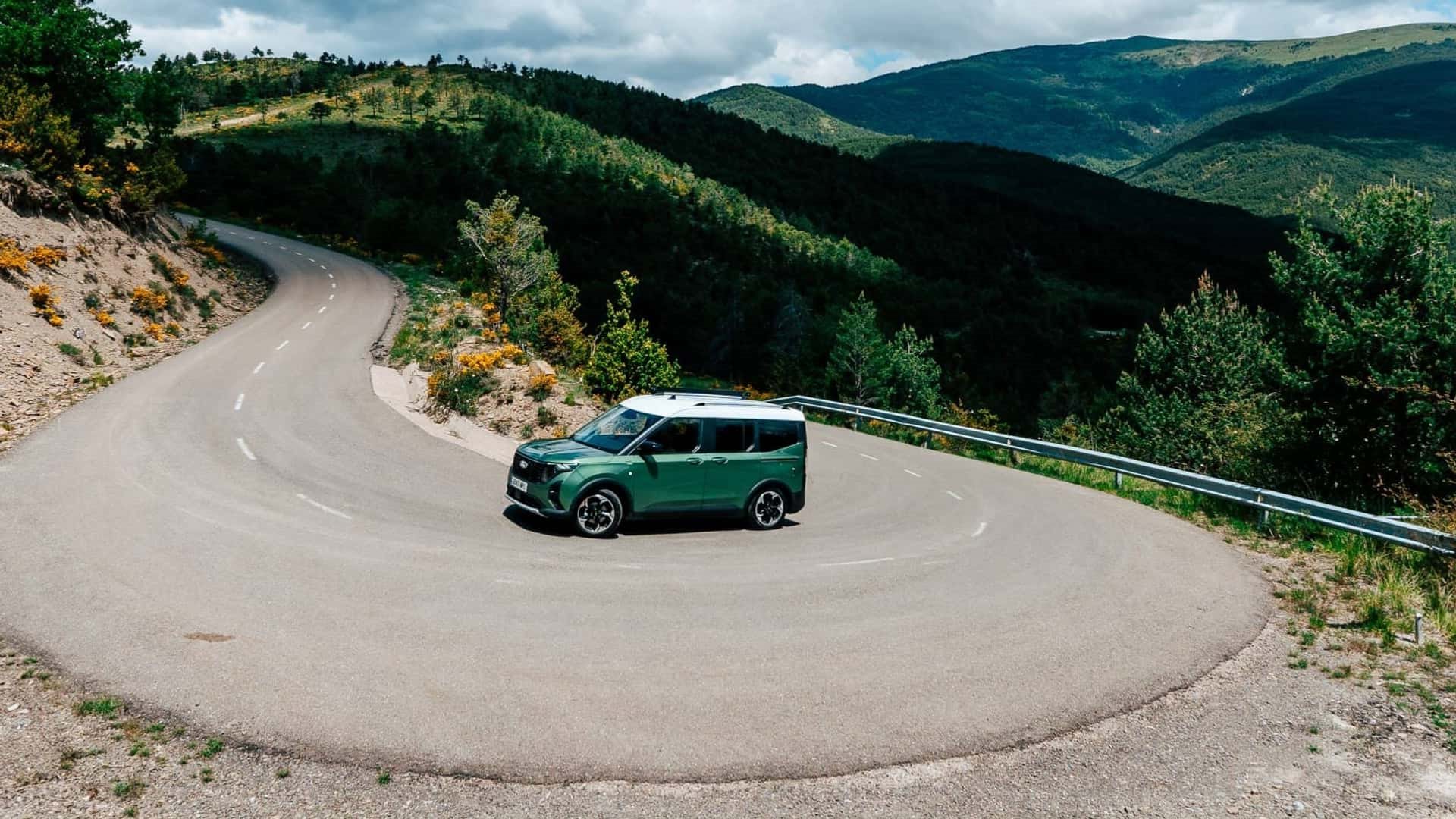 FORD TOURNEO COURIER BY TINKERVAN, foto 21
