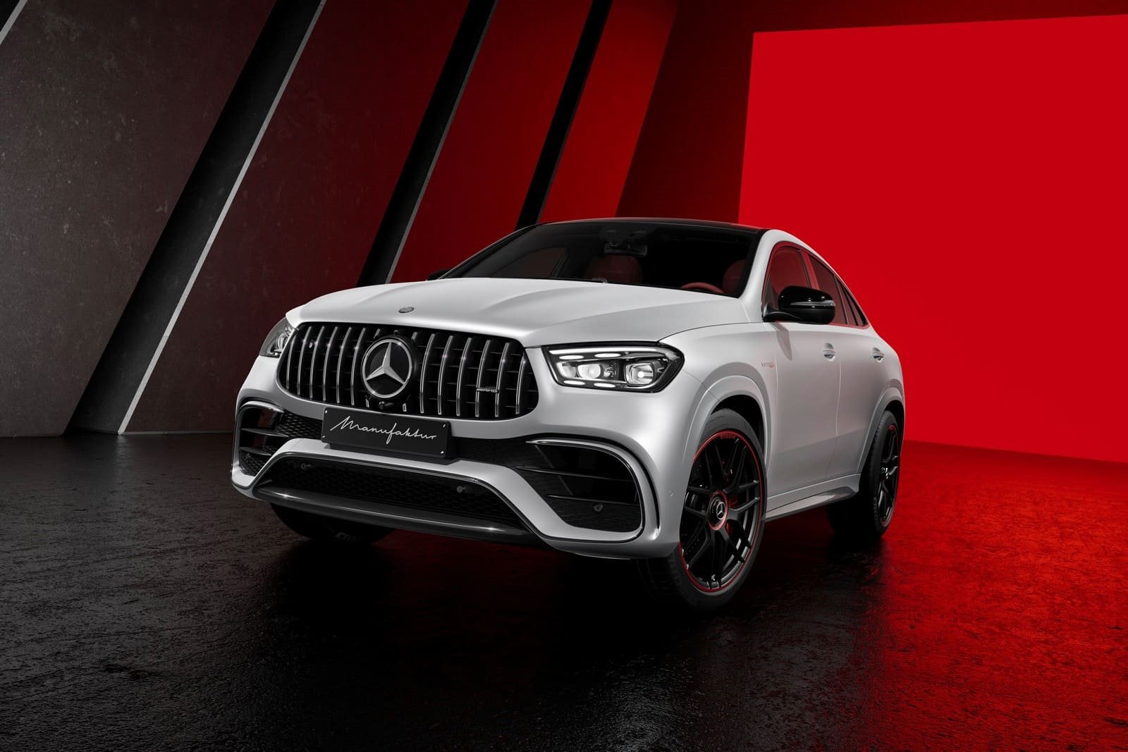 2026 - MERCEDES-AMG GLE & GLS MANUFAKTUR ARCTIC SILVER EDITION, foto 1