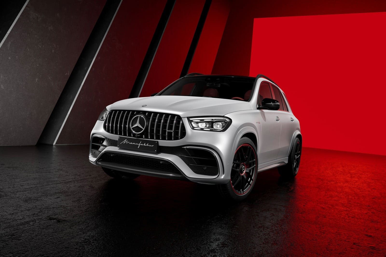 2026 - MERCEDES-AMG GLE & GLS MANUFAKTUR ARCTIC SILVER EDITION, foto 3