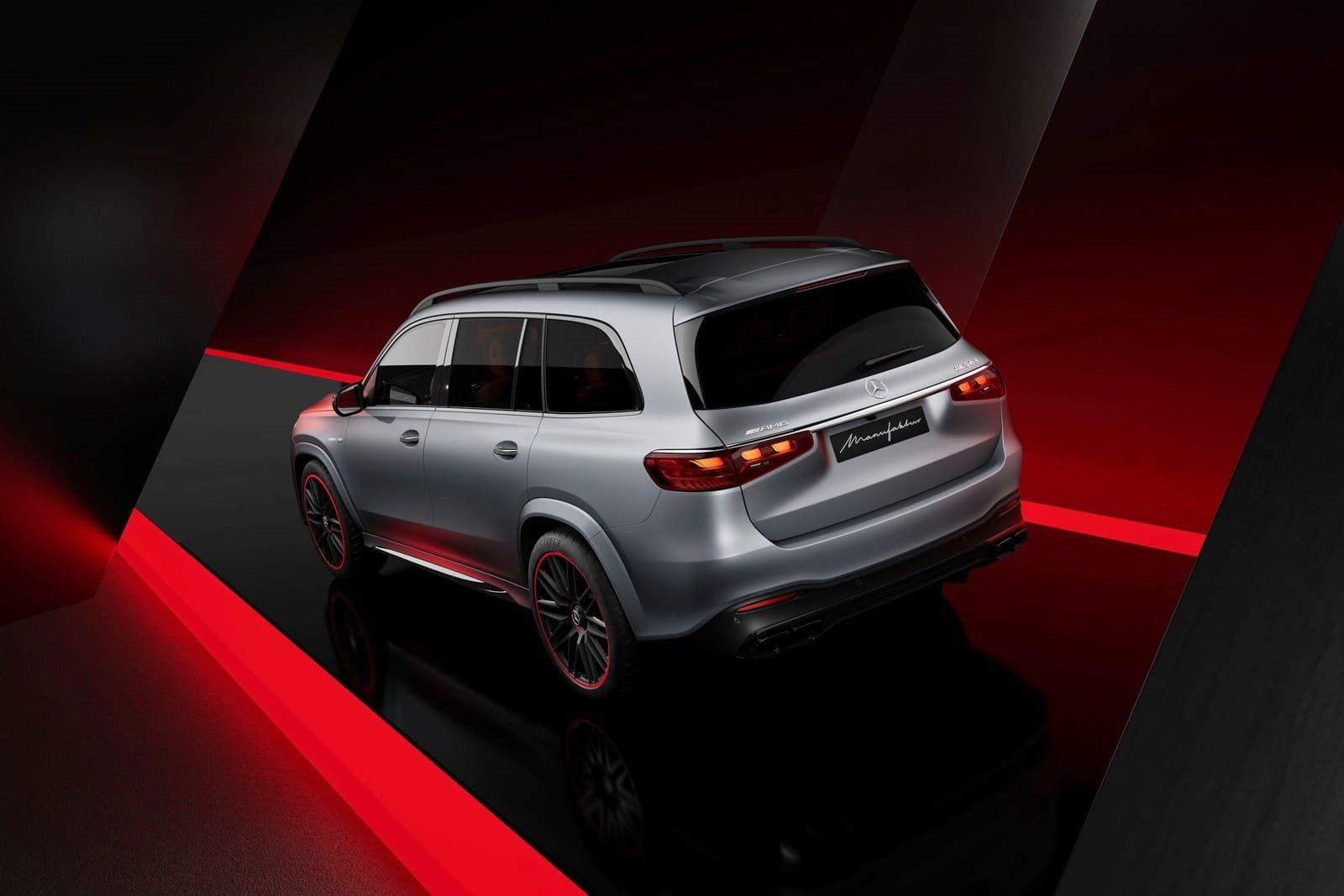 2026 - MERCEDES-AMG GLE & GLS MANUFAKTUR ARCTIC SILVER EDITION, foto 8