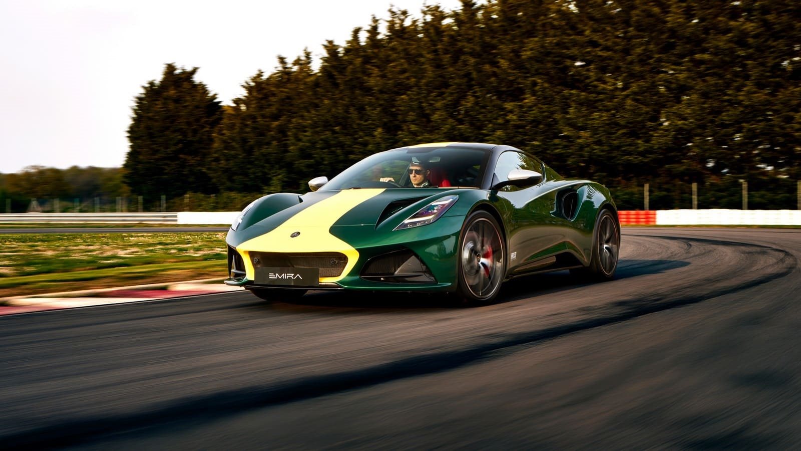 2025 - LOTUS EMIRA CLARK EDITION, foto 3