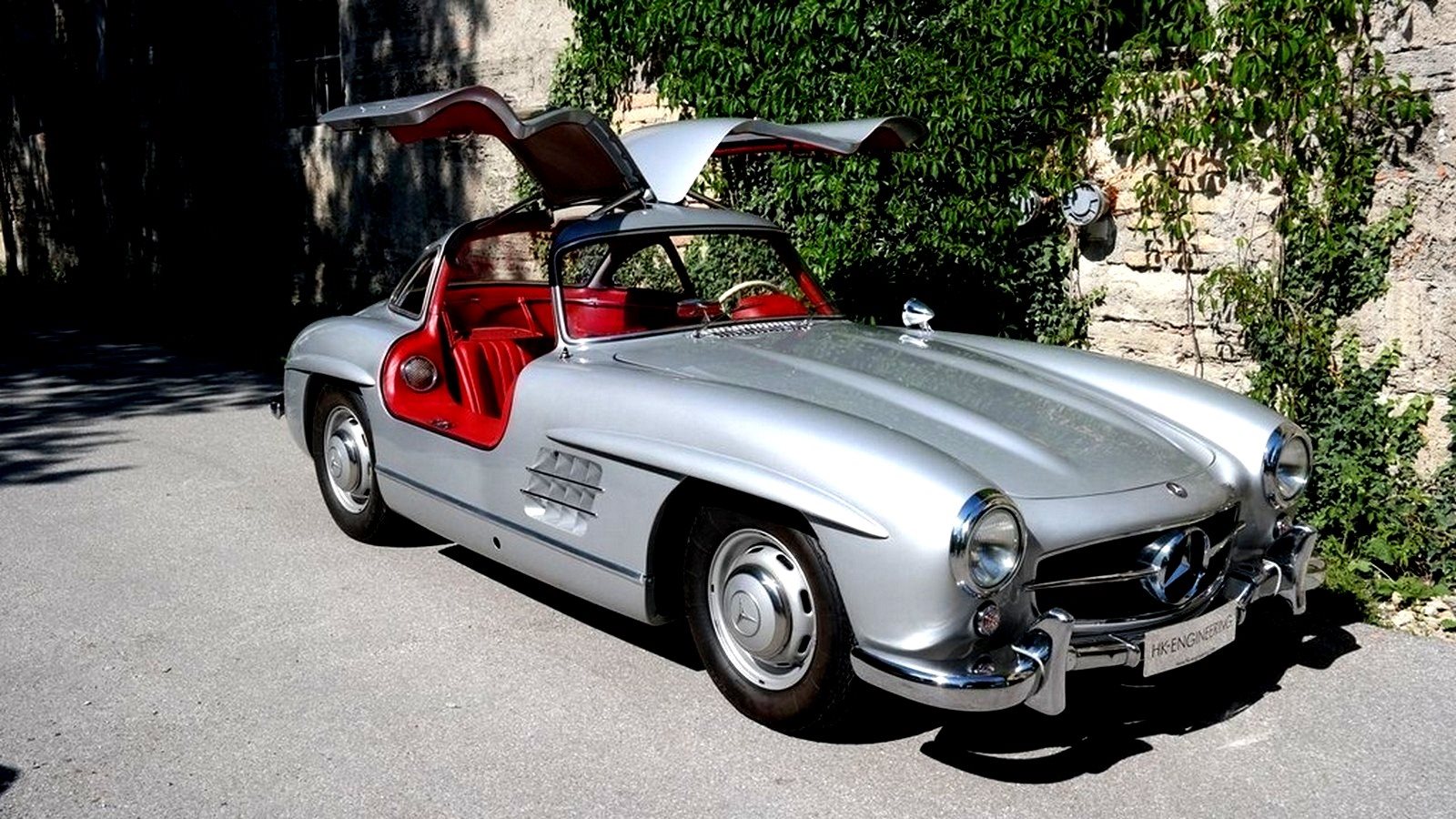 1955 - MERCEDES-BENZ 300 SL GULLWING SILVER GREY METALLIC, foto 1