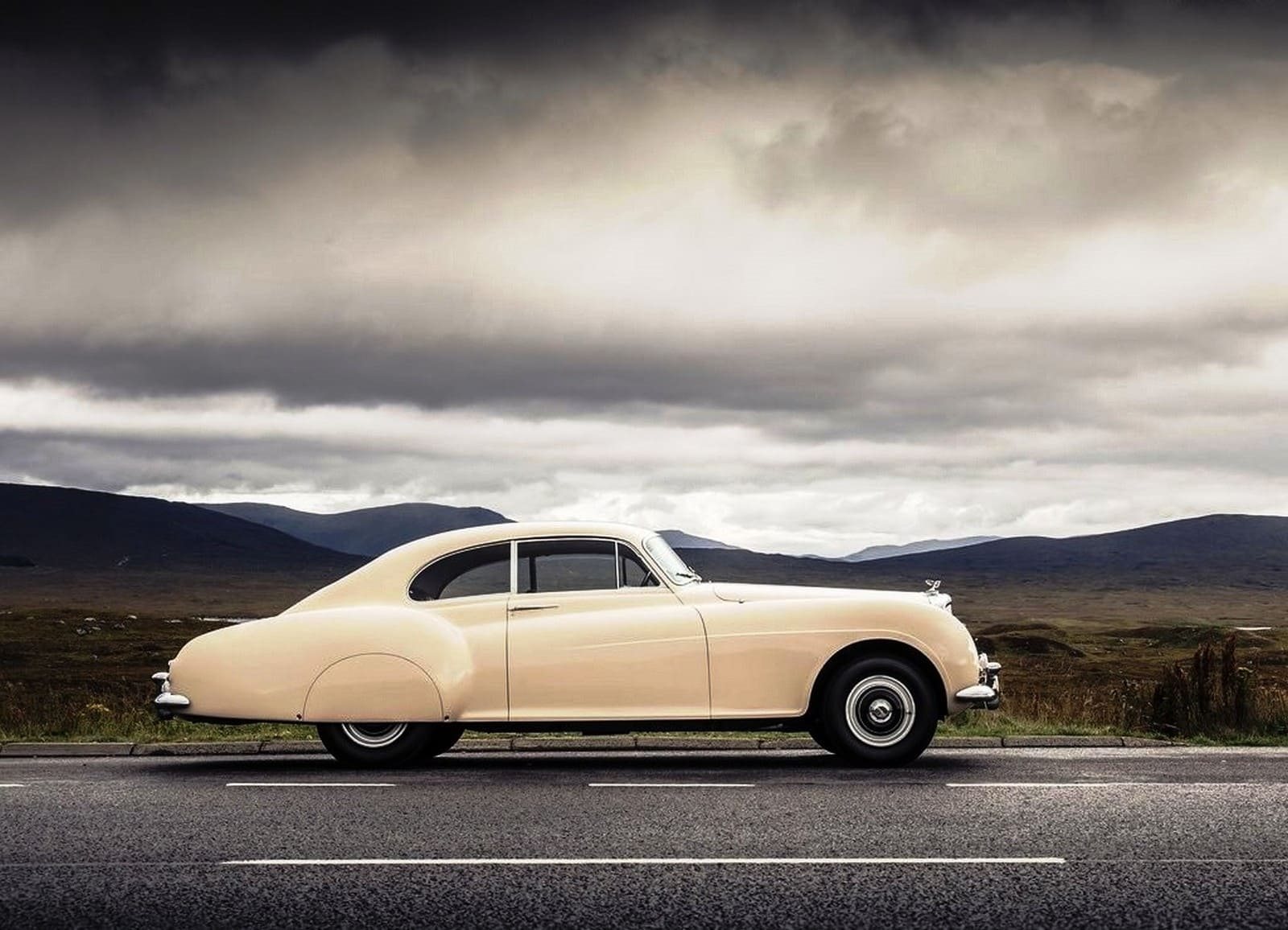 1953 - BENTLEY R-TYPE CONTINENTAL MULLINER FASTBACK SPORTS SALOON CREAM, foto 5