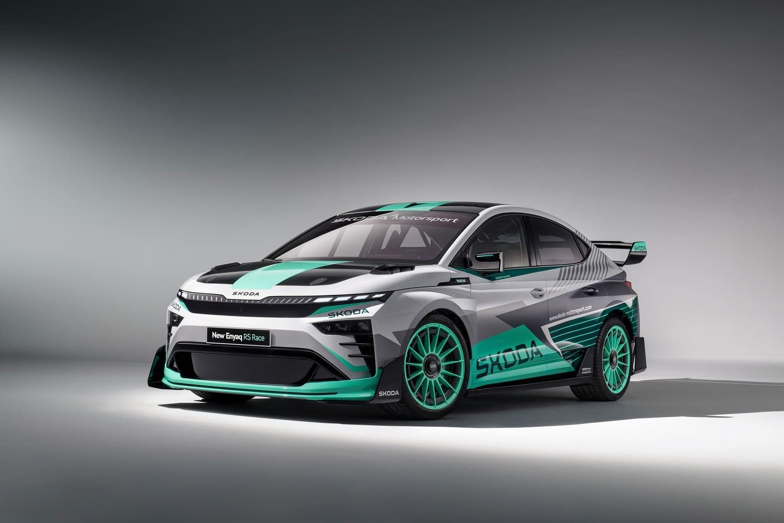 SKODA ENYAQ RS RACE, foto 1