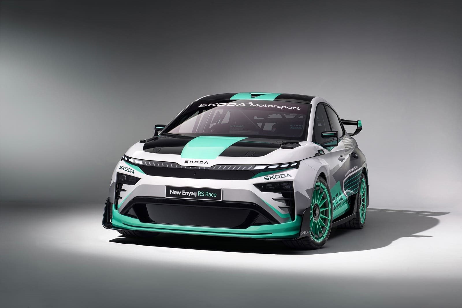 SKODA ENYAQ RS RACE, foto 2