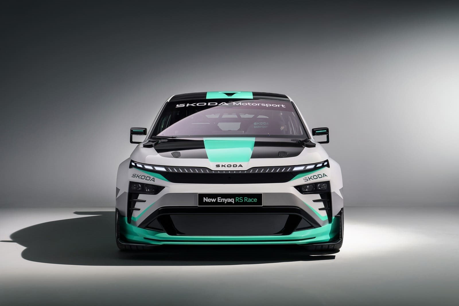 SKODA ENYAQ RS RACE, foto 4