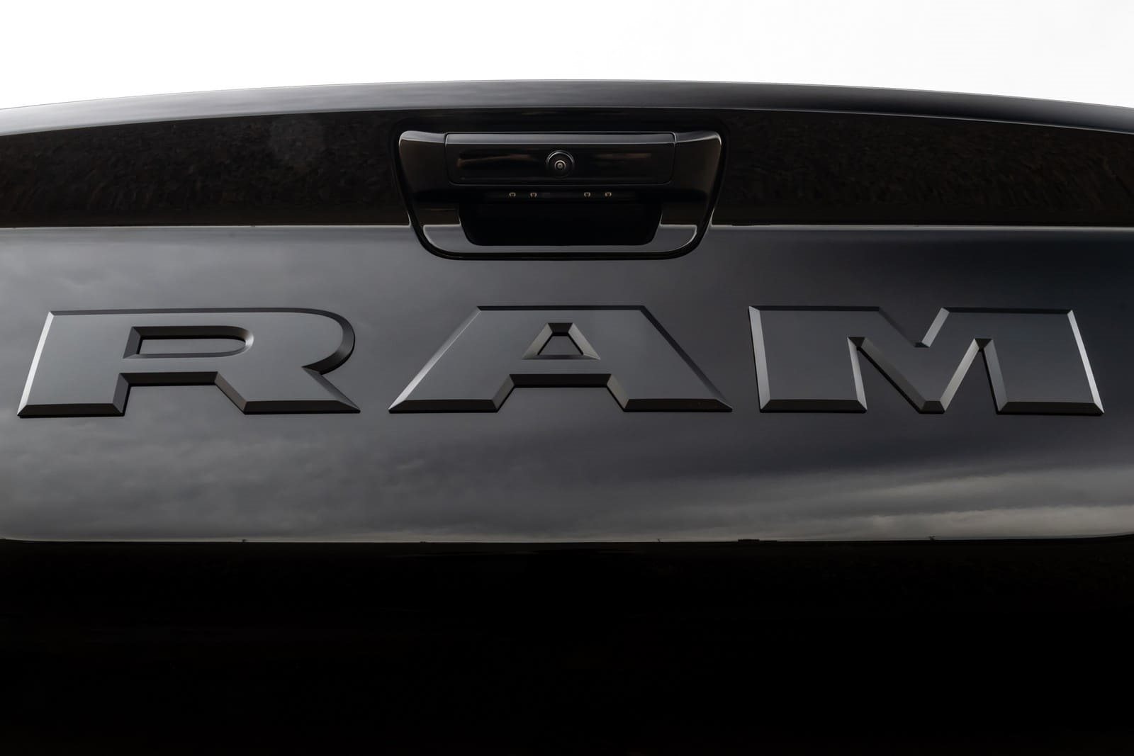 RAM 3500 LARAMIE NIGHT EDITION, foto 30