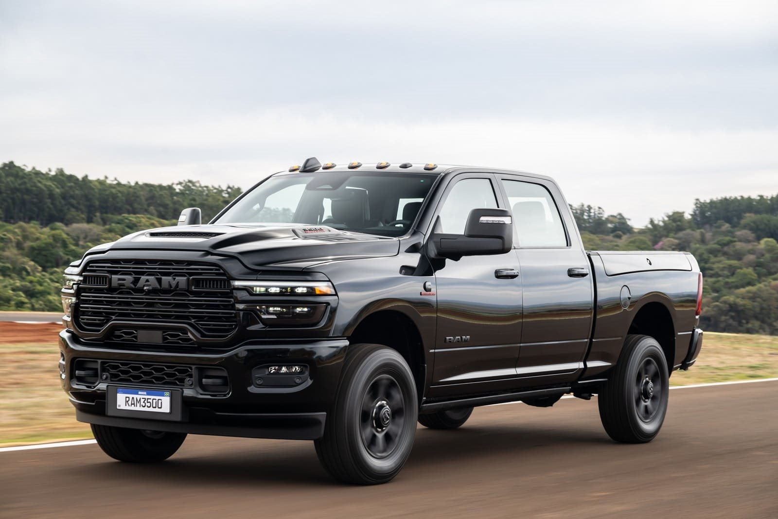RAM 3500 LARAMIE NIGHT EDITION, foto 36