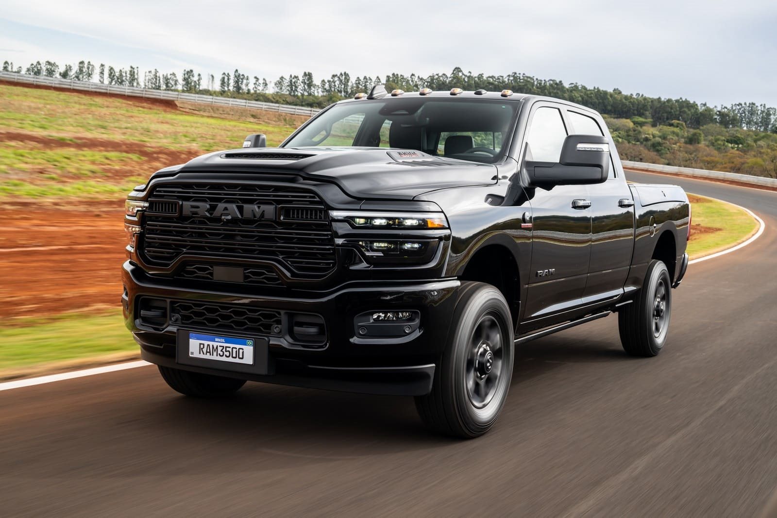 RAM 3500 LARAMIE NIGHT EDITION, foto 42