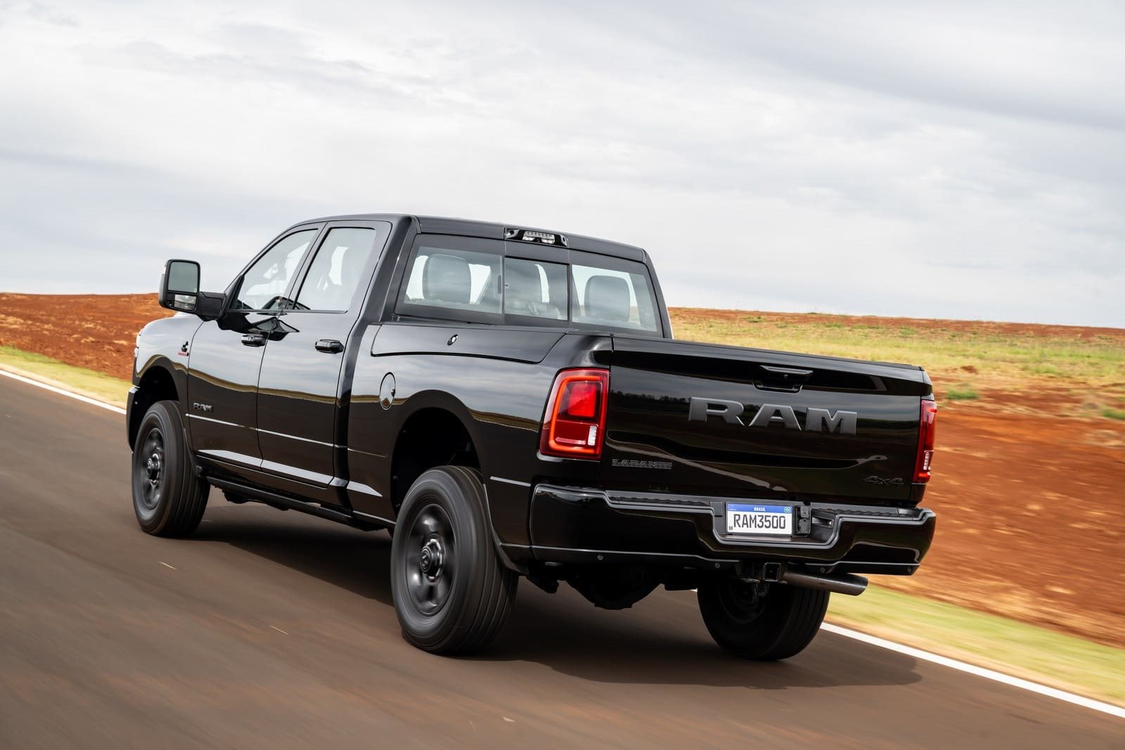 RAM 3500 LARAMIE NIGHT EDITION, foto 46