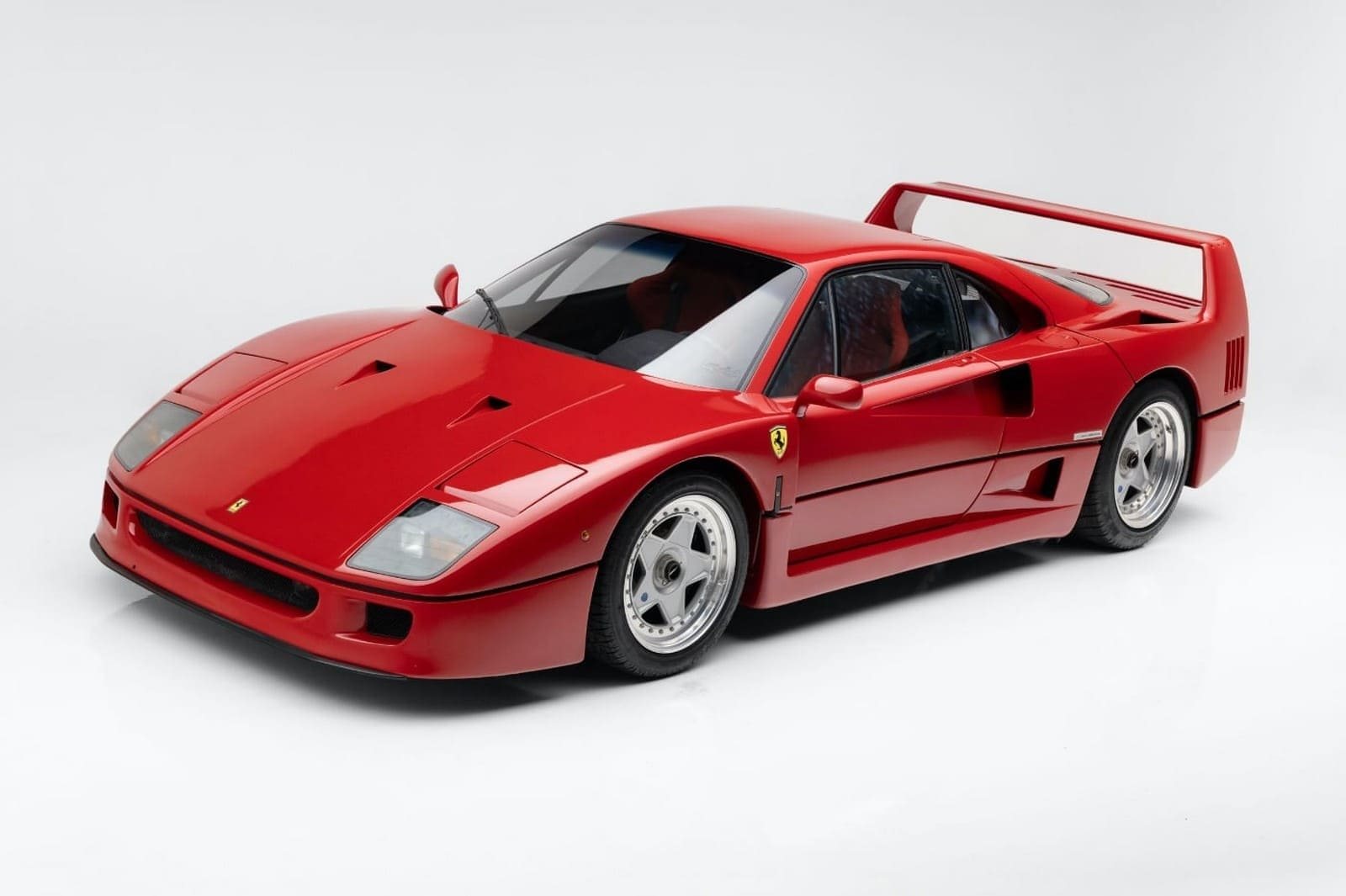 1990 - FERRARI F40 #84036, foto 2