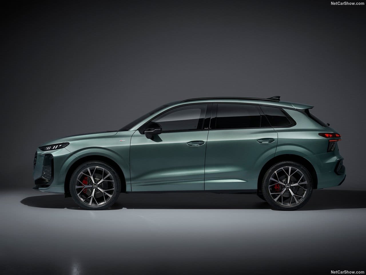 2026 - AUDI Q3, foto 24