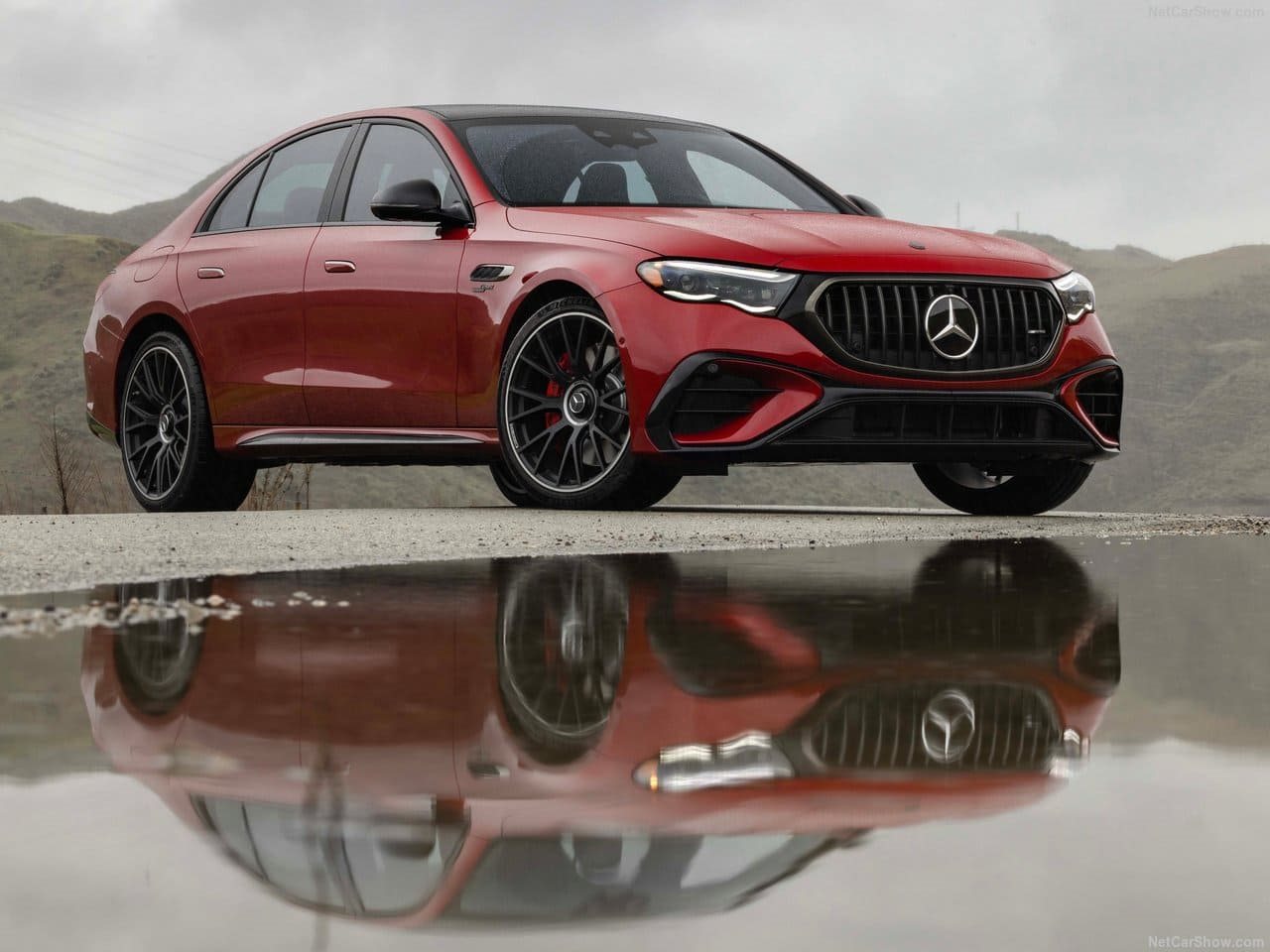 2025 - MERCEDES-AMG E 53 HYBRID US VERSION, foto 1