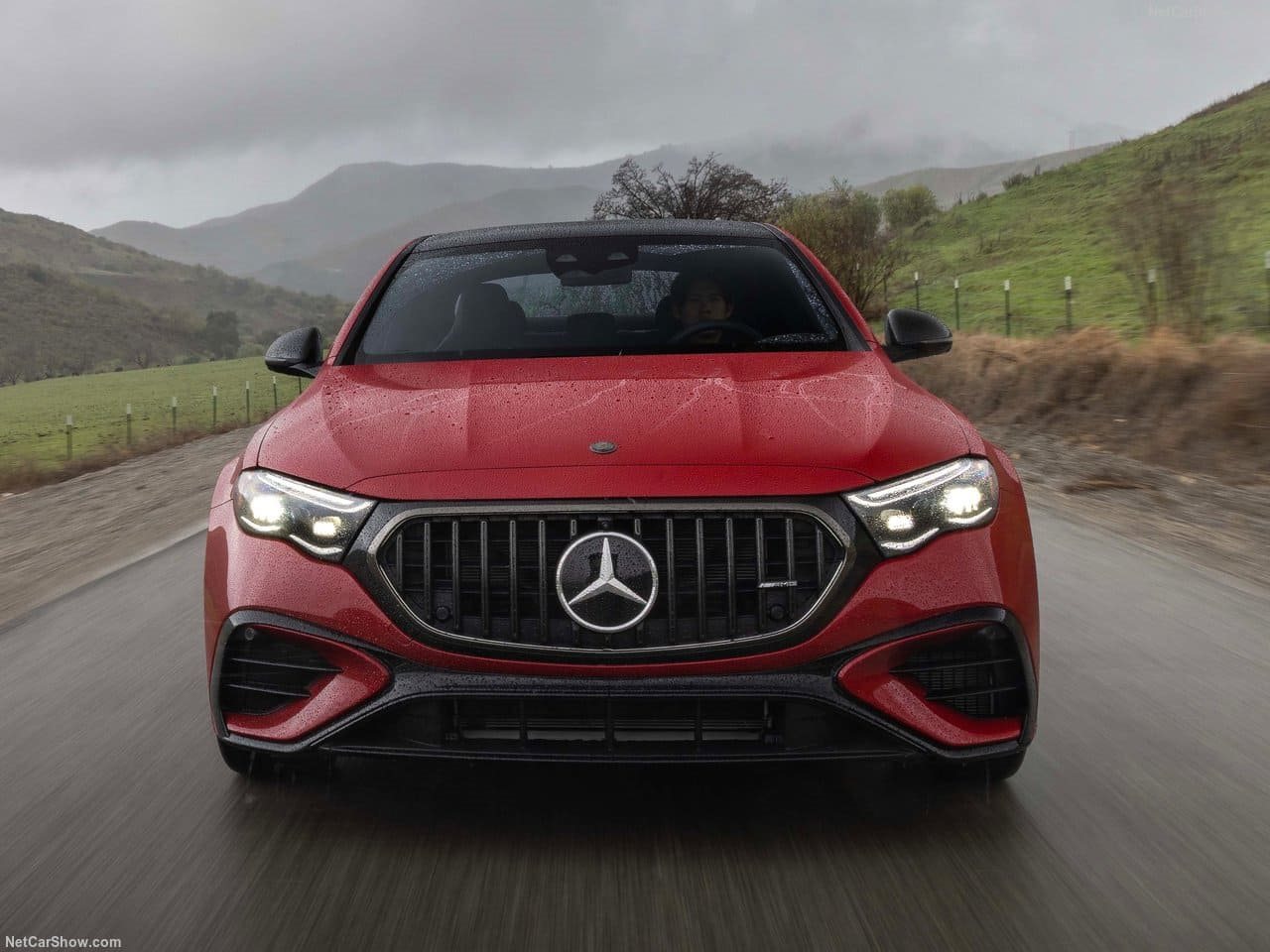 2025 - MERCEDES-AMG E 53 HYBRID US VERSION, foto 17