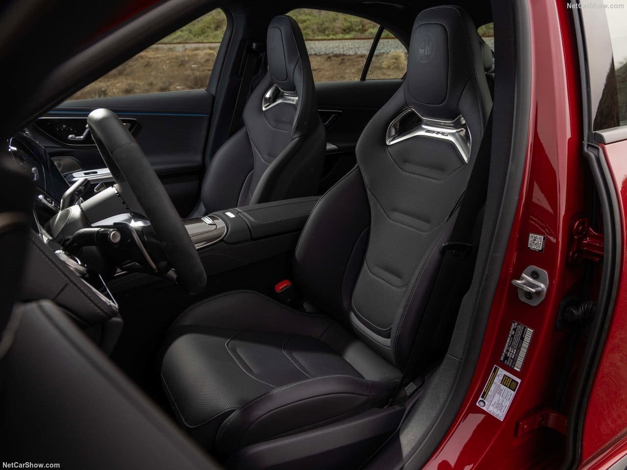 2025 - MERCEDES-AMG E 53 HYBRID US VERSION, foto 21