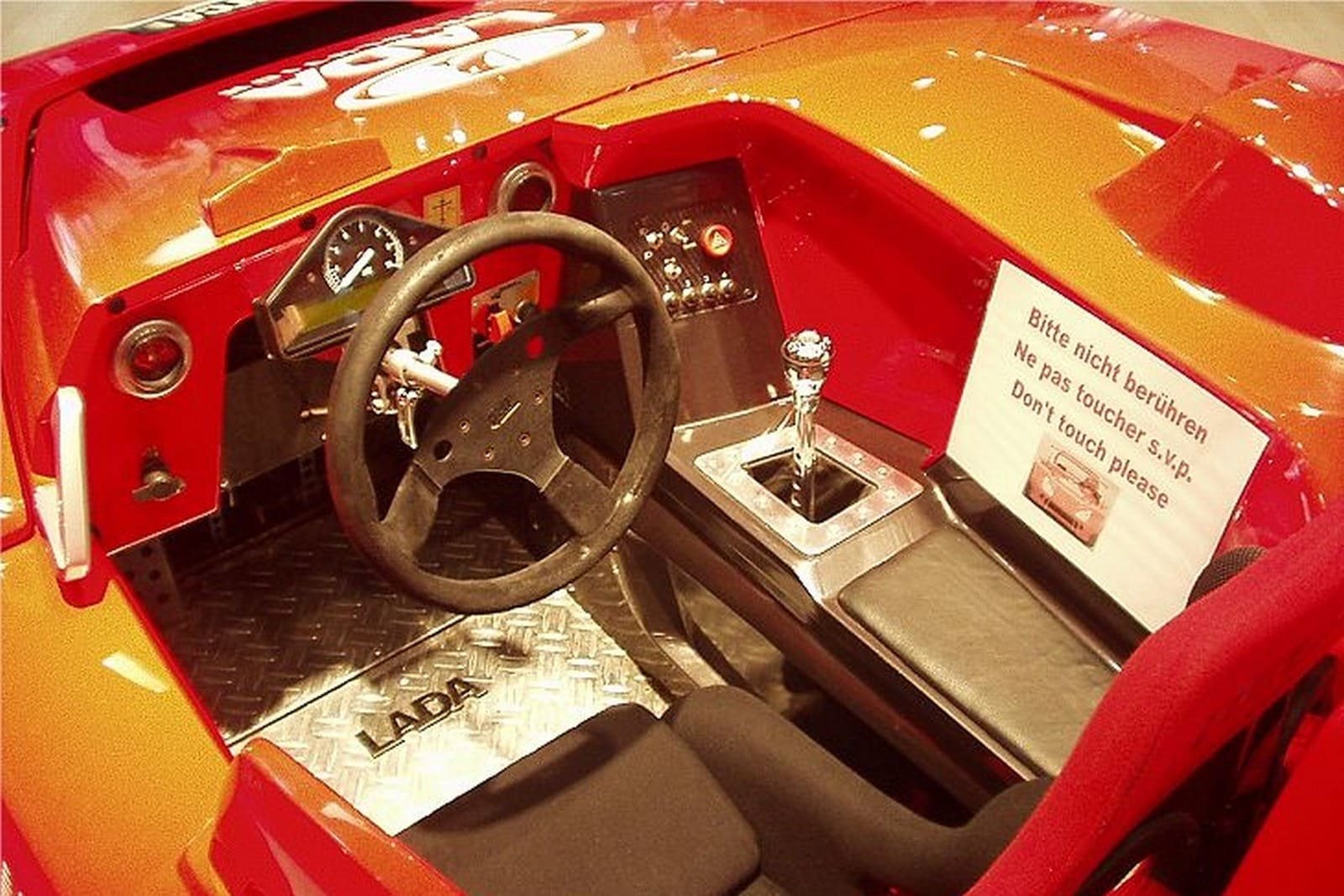 2003 - LADA REVOLUTION CONCEPT, foto 26