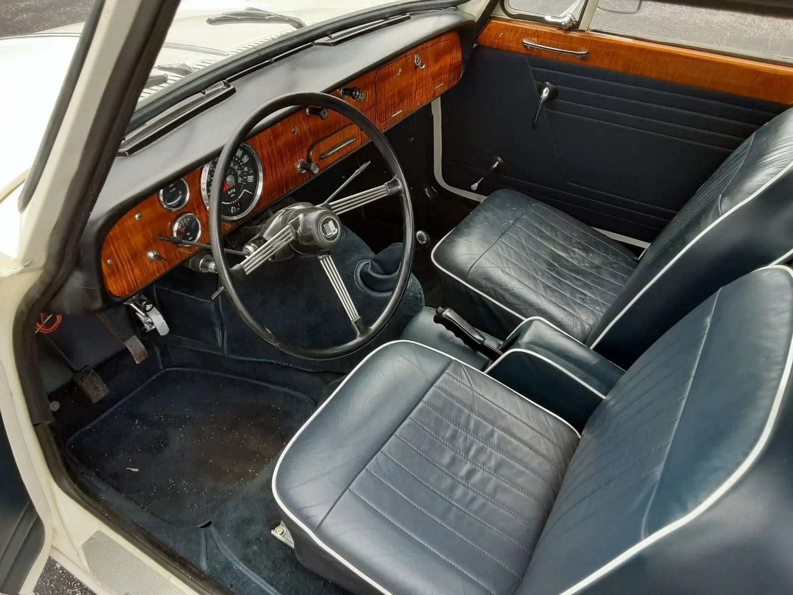 1966 - TRIUMPH VITESSE 2-LITRE ESTATE, foto 20