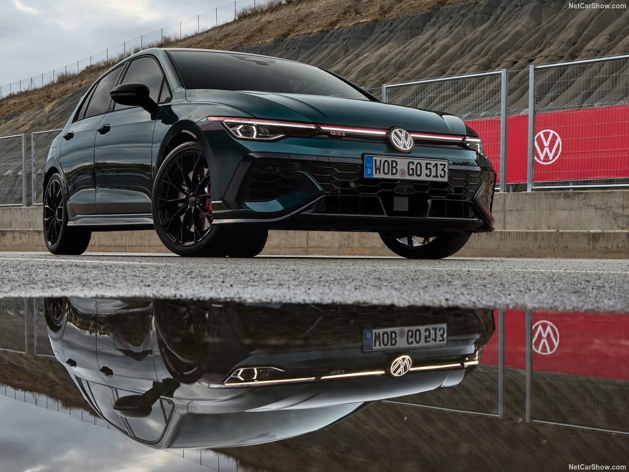 2026 - VOLKSWAGEN GOLF GTI EDITION 50, foto 1